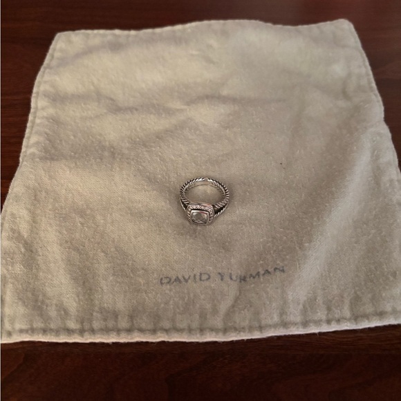 David Yurman Petite Albion Ring - Picture 3 of 4